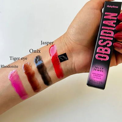 Lip flow balm obsidian Ruby Rose