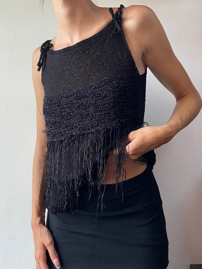 Remera hilo negra