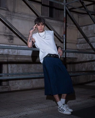 Long skirt blue