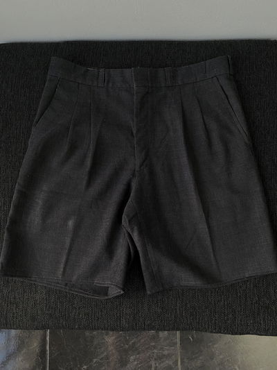 Bermuda sastrera gris T38