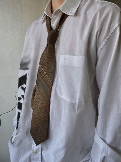 Corbata nogal
