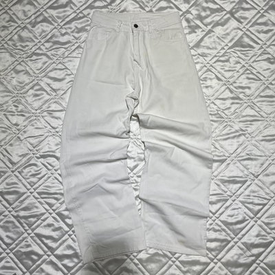 00s White Baggy