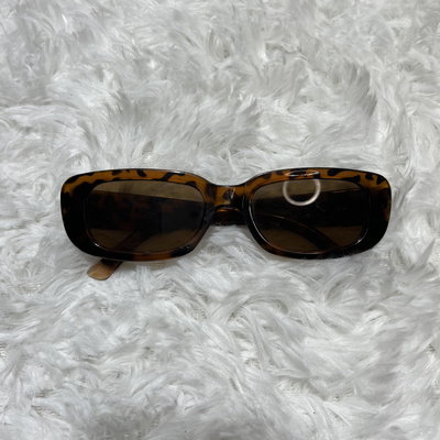     2000s Wild Frames