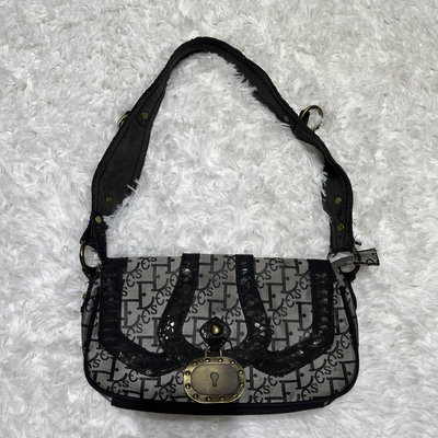     Archive 2000s Bag