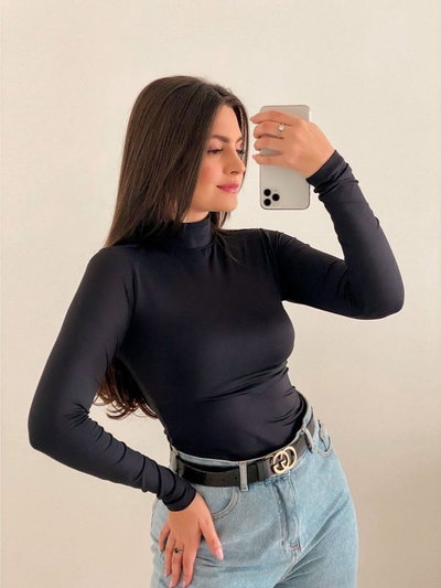 Poleras básicas 