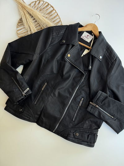 Campera eco cuero importada 