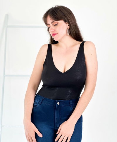 Art 282 Body Cúspide