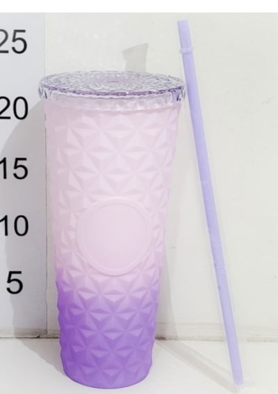 vaso con tapa y sorbete 720ML
