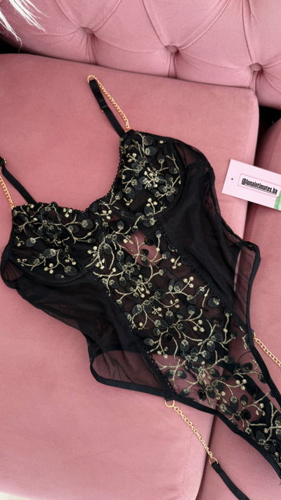 Body bordado cadenas negro