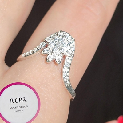 Anillo Supreme