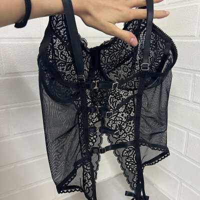 Corset liguero MAGA - Bombacha de regalo