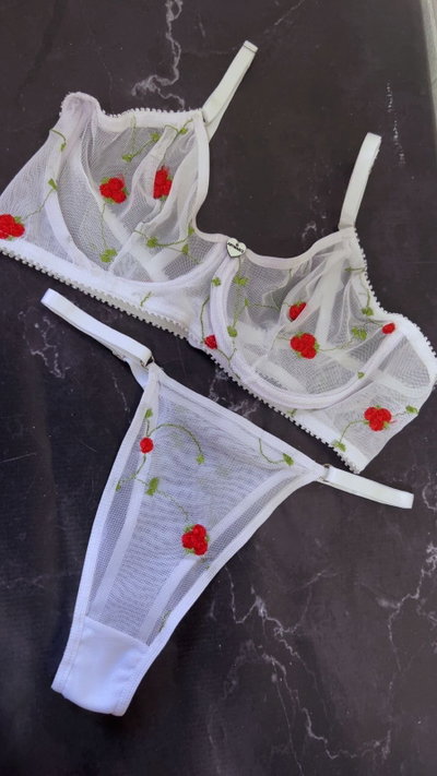 Conjunto con aro MAGA blanco