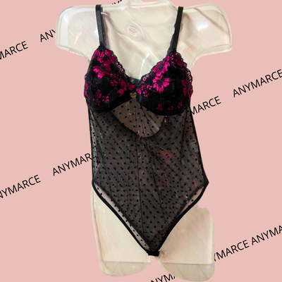 Body de Plumeti y puntilla Flor Fucsia