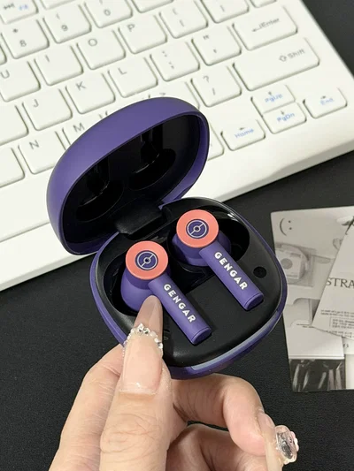 Auricular Pokemon In Ear