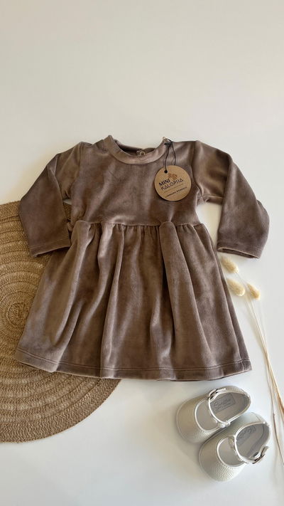 Vestido de plush tostado