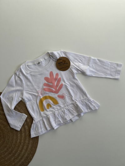 Remera ML con voladitos arcoíris 