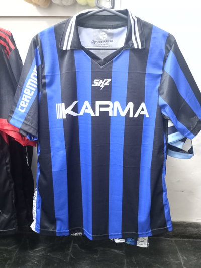 Camiseta KARMA -Straykids