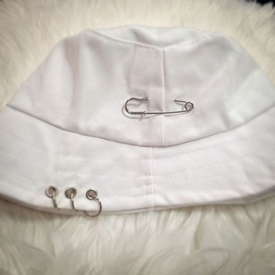 Piluso con Accesorios Blanco