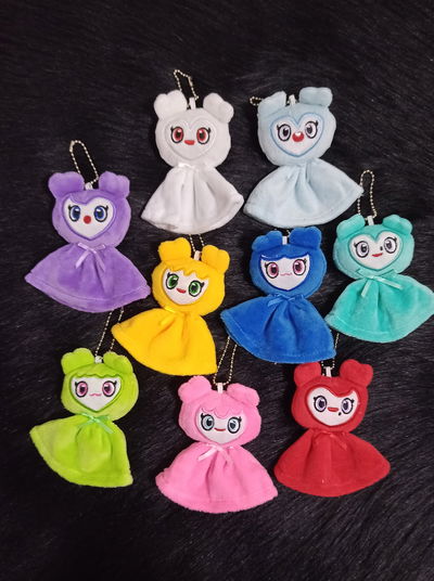 Peluche Llavero Lovely Twice Vestidito Import.