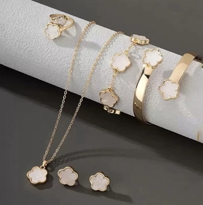 Set bijou trebol PREMIUM blanco