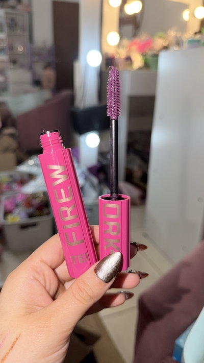 Mascara rosa tei