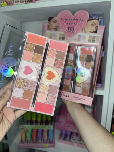 💗Paleta de sombras + rubores e iluminador TEI