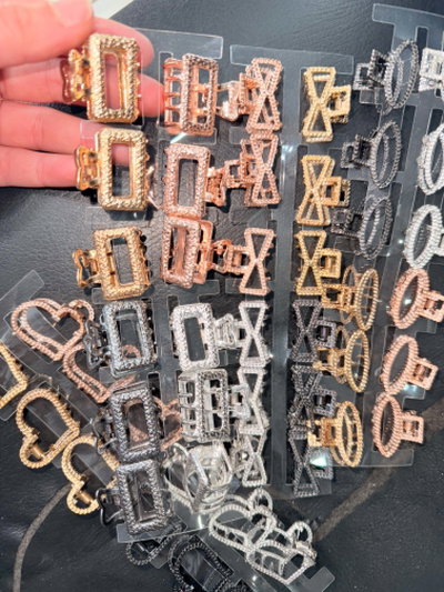 mini broches metalicos!