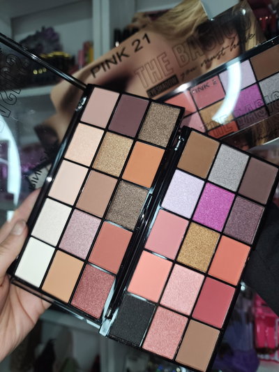 paleta de 15 sombras the basics pink 21