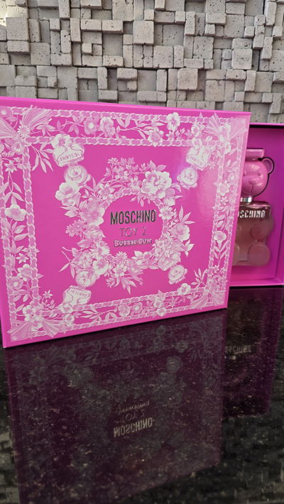 🎀 Moschino Toy 2 Bubble Gum – Set de Regalo 🎀