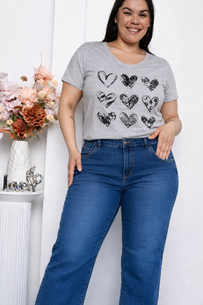 Remera Corazones