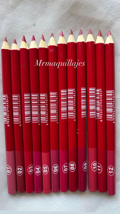 DELINEADOR DE LABIOS KARITE