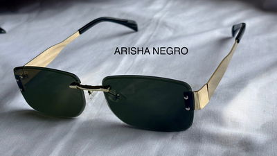 ANTEOJOS ARISHA -NEGRO