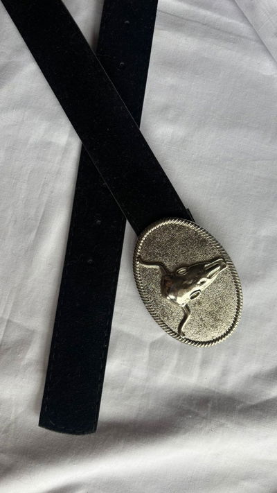 CINTO HEVILLA PLATEADA- NEGRO GAMUZA