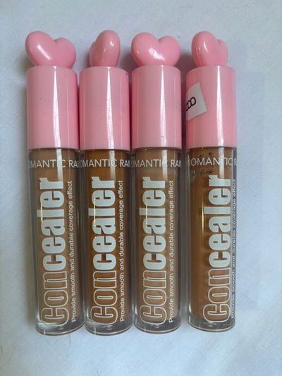 CORRECTOR- ROMANTIC RAIN