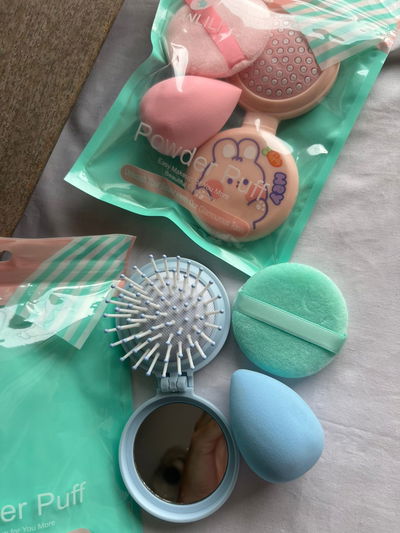 CEPILLO, ESPEJO , ESPONJAS  KIT 