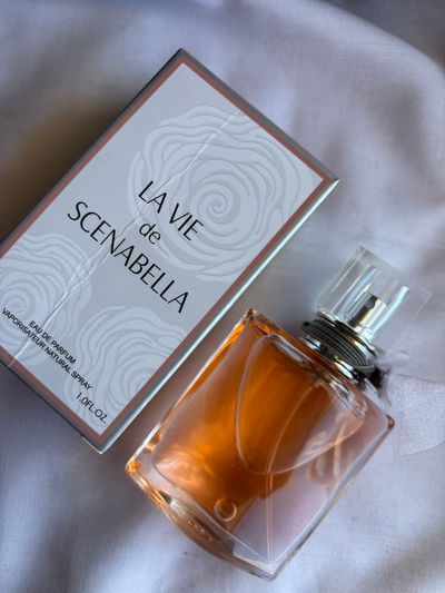 PERFUME PARA CARTERA- LA VIDA ES BELLA 30ML