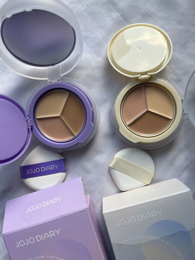 BASE CUSHION CON PALETA DE CORRECTORES-JOJO