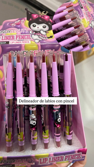 DELINEADOR DE LABIOS CON PINCEL