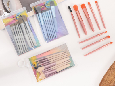 SET DE BROCHA PARA CARTERA