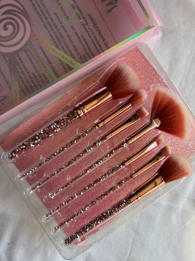 BROCHAS MELY