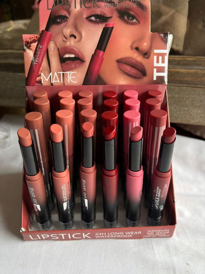 LABIAL MATTE EN BARRA