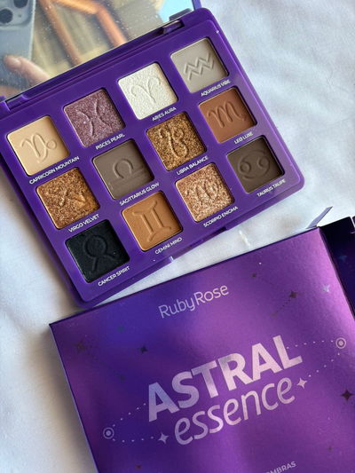 PALETE DE SOMBRAS ASTRAL ESSENCE - RUBY ROSE