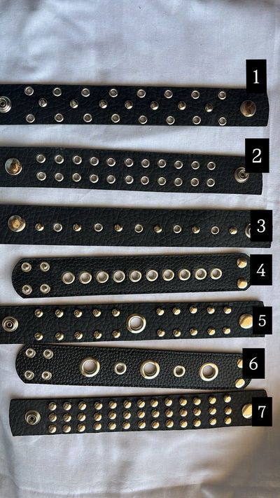 PULSERA CUERINA CON TACHAS