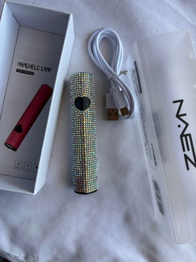 LINTERNA UV PARA UÑAS CON STRASS