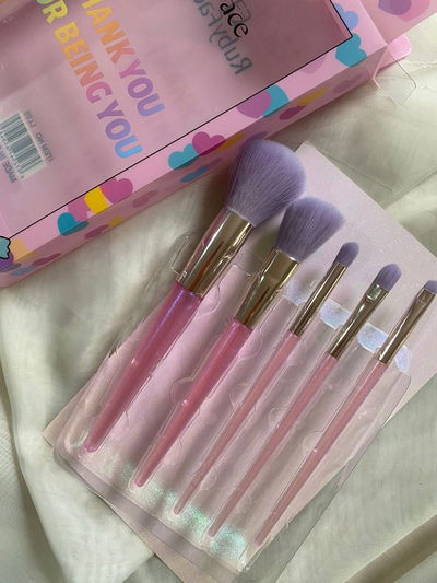 BROCHAS RUBY FACE