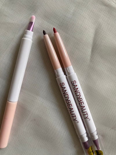 DELINEADOR DE LABIOS - SANDYBEAUTY