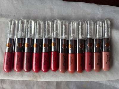 LABIAL MATTE Y GLOSS