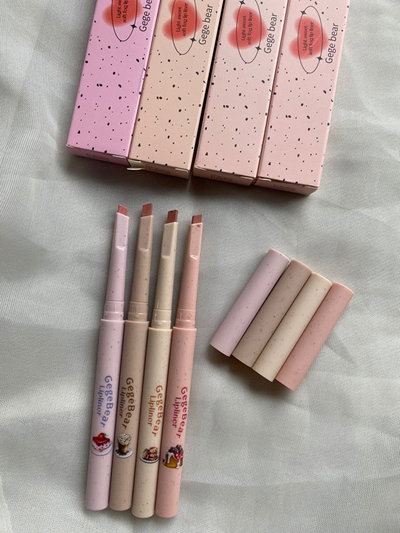 DELINEADOR DE LABIOS LIGHT SWEET - GEGE BEAR