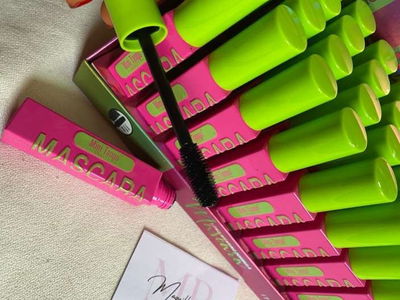 MASCARA DE PESTAÑAS - MINI TANGO