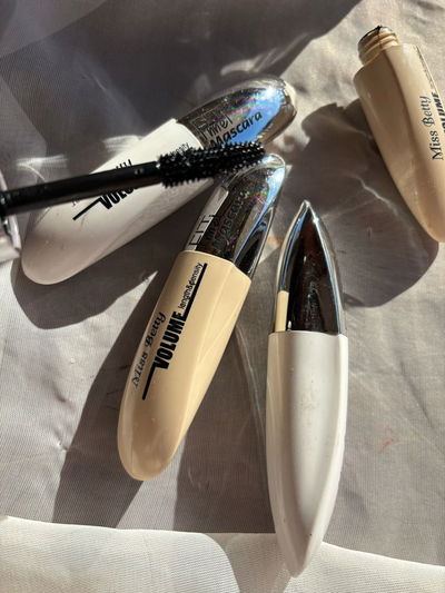 MASCARA FIT ME VOLUMEN - MISS BETTY